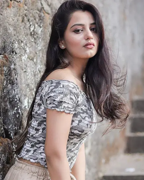 Vadodara Call Girl Number